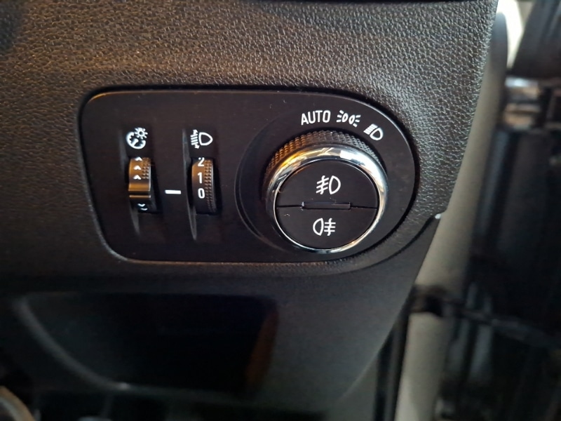 Used Vauxhall Crossland X 2019 for sale - 77343105: Photo 12