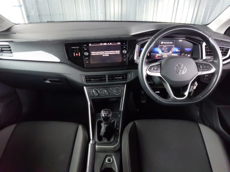 Used Volkswagen Taigo 2023 for sale - 76628702: Photo 2