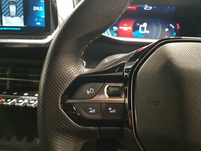 Used Peugeot 208 2021 for sale - 78147065: Photo 14