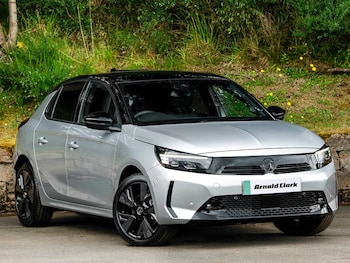 2025 - 100kW Ultimate 50kWh 5dr Auto