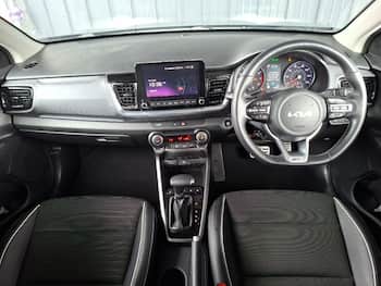 Used Kia Stonic 2023 for sale - 79605610: Photo