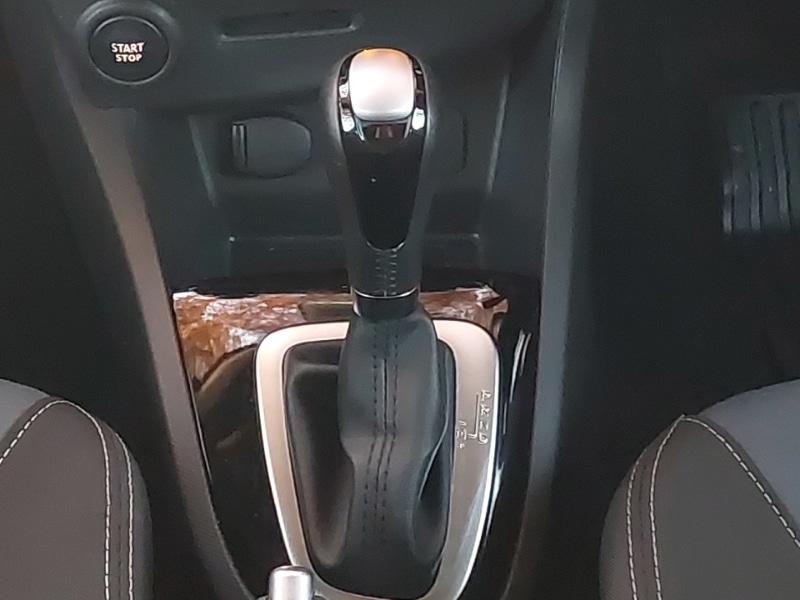 Used Renault Clio 2015 for sale - 76644091: Photo 10