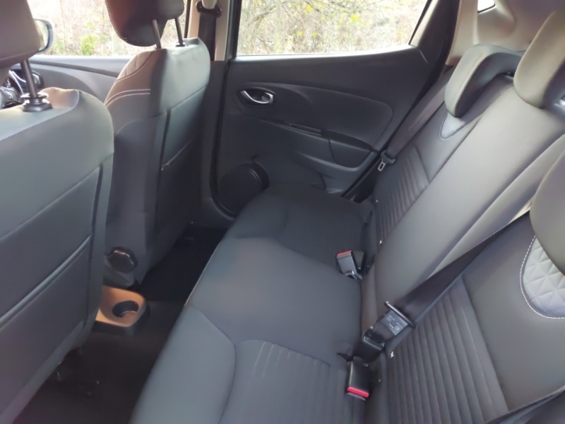 Used Renault Clio 2015 for sale - 76644091: Photo 6