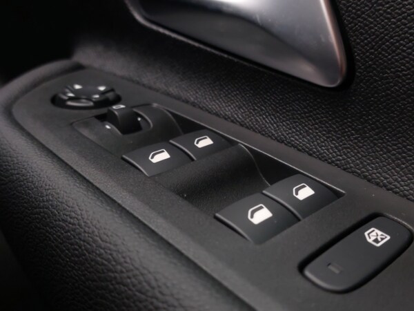 Used Vauxhall Mokka 2025 for sale - 76331539: Photo 14