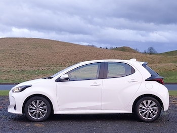 Used Toyota Yaris 2022 for sale - 76893528: Photo