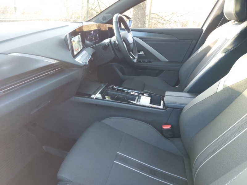 Used Vauxhall Astra 2025 for sale - 76963891: Photo 5