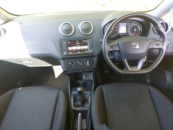 Used SEAT Ibiza 2017 for sale - 76052135: Photo 2