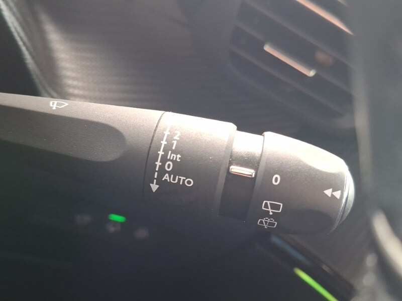 Used Peugeot 2008 2021 for sale - 78164076: Photo 18