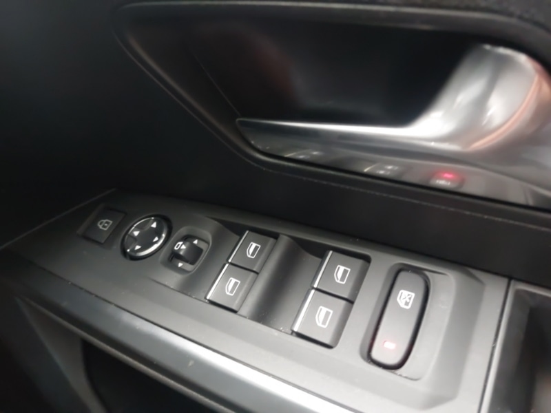 Used Peugeot 3008 2024 for sale - 76893488: Photo 16