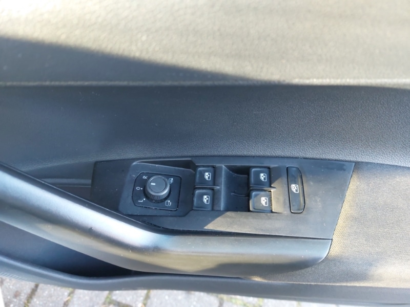 Used Volkswagen Polo 2023 for sale - 76695947: Photo 11