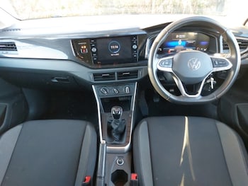 Used Volkswagen Polo 2023 for sale - 76695947: Photo