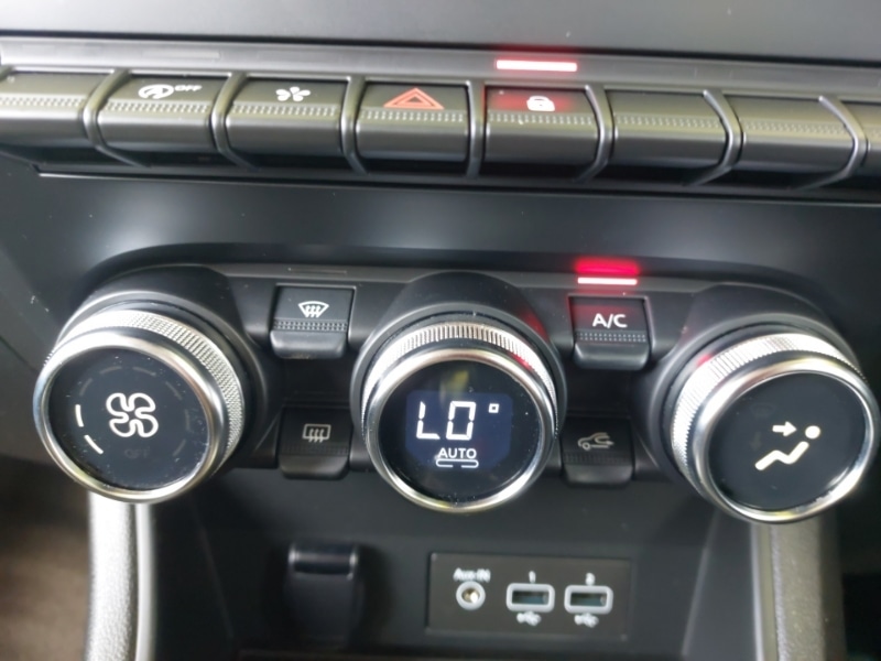 Used Renault Captur 2022 for sale - 76403540: Photo 14