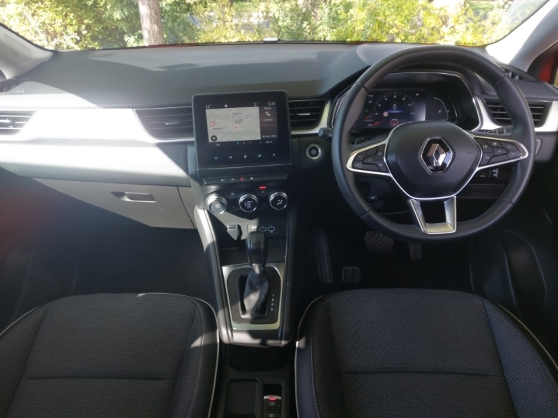 Used Renault Captur 2022 for sale - 76403540: Photo 2