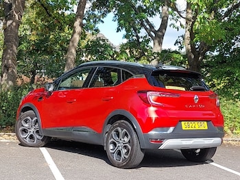 Used Renault Captur 2022 for sale - 76403540: Photo