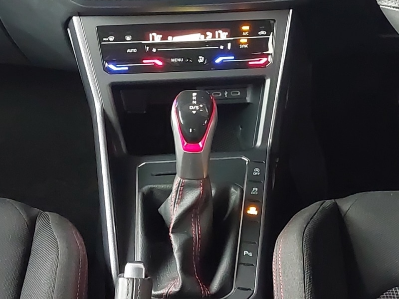 Used Volkswagen Polo 2024 for sale - 76392903: Photo 11