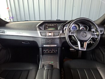 Used Mercedes-Benz E Class 2015 for sale - 78403370: Photo