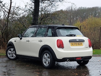 Used MINI Hatch 2020 for sale - 76566744: Photo
