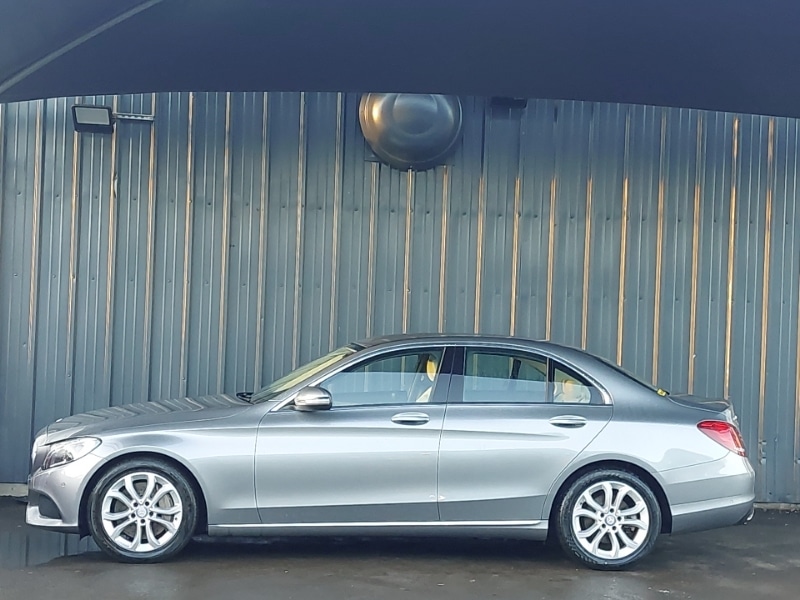 Used Mercedes-Benz C Class 2016 for sale - 76815790: Photo 4