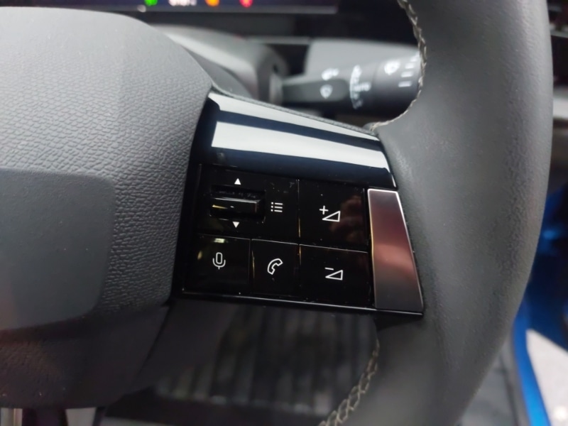 Used Vauxhall Astra 2024 for sale - 76548918: Photo 11