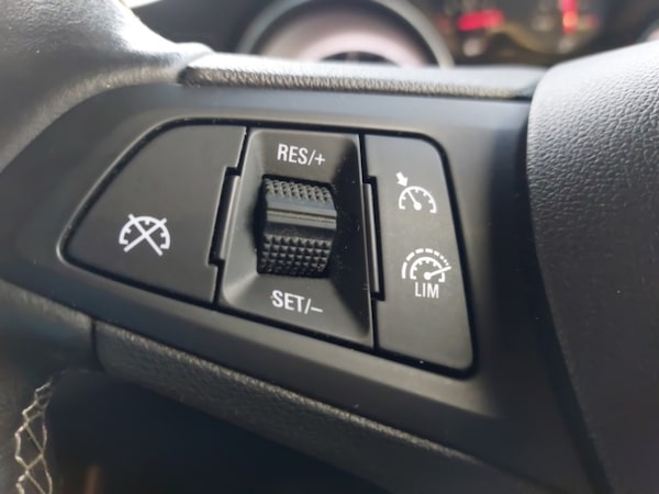 Used Vauxhall Astra 2017 for sale - 76335597: Photo 12