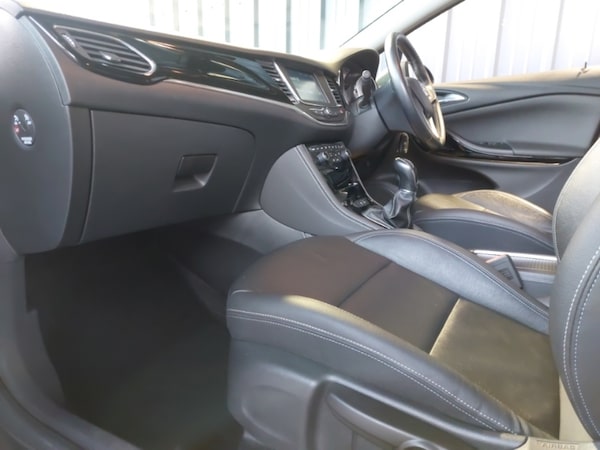 Used Vauxhall Astra 2017 for sale - 76335597: Photo 5