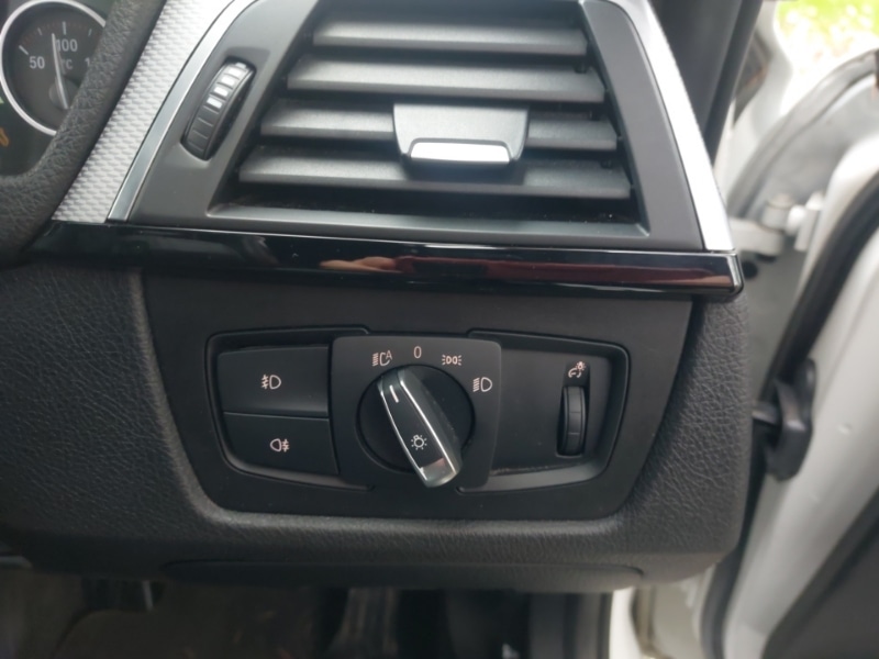 Used BMW 3 Series 2017 for sale - 76464850: Photo 12