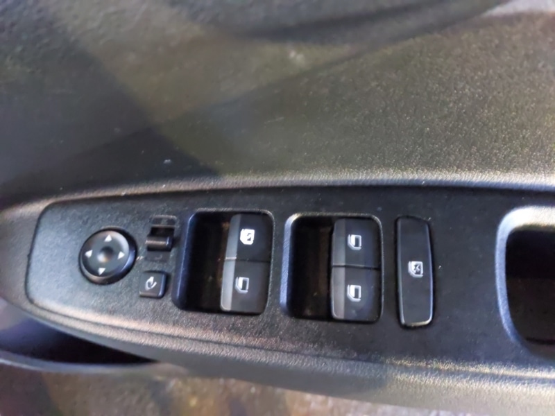 Used Hyundai i10 2024 for sale - 77130215: Photo 11