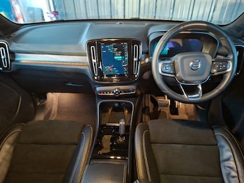 Used Volvo XC40 2021 for sale - 77418647: Photo