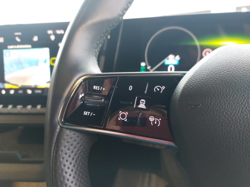 Used Renault Megane E Tech 2023 for sale - 76369573: Photo 13