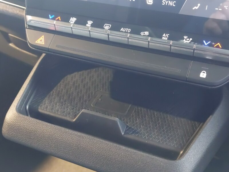 Used Renault Megane E Tech 2023 for sale - 76369573: Photo 19