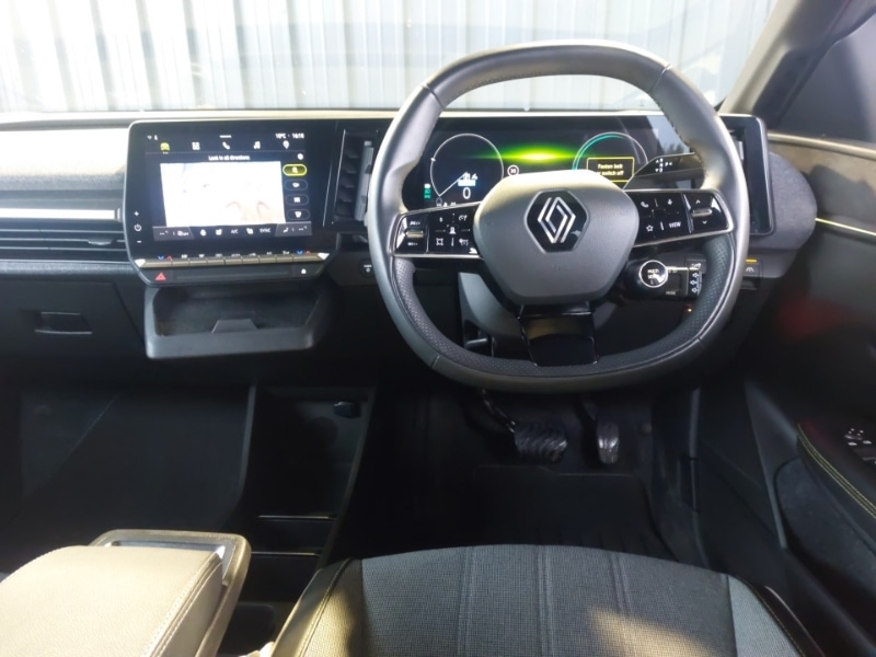 Used Renault Megane E Tech 2023 for sale - 76369573: Photo 7