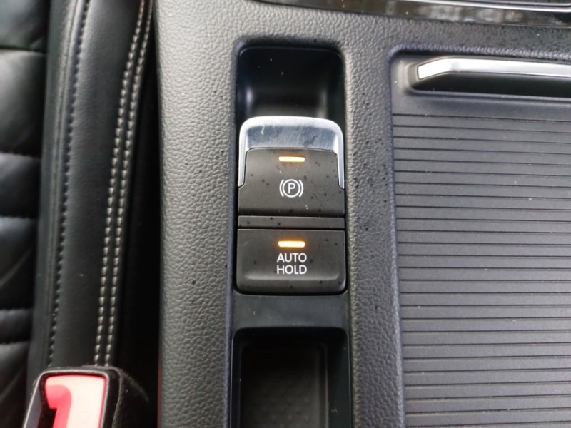 Used Volkswagen Passat 2020 for sale - 77020707: Photo 11