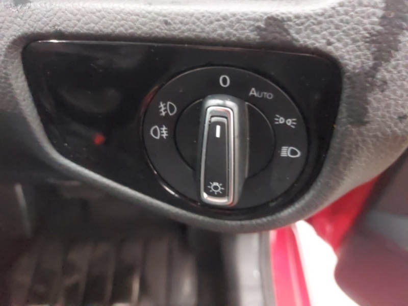 Used Volkswagen Golf 2018 for sale - 76880007: Photo 12