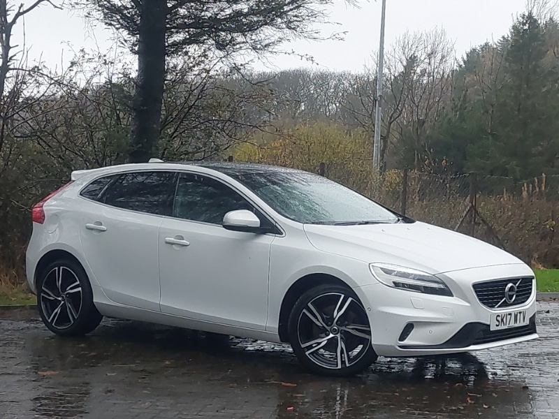 Used Volvo V40 2017 for sale - 76571517: Photo 1