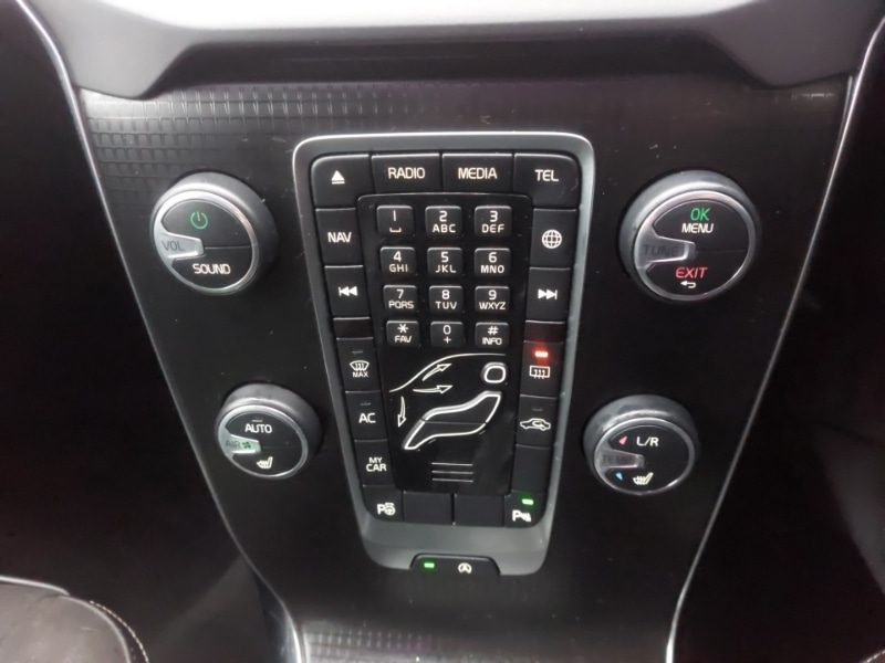 Used Volvo V40 2017 for sale - 76571517: Photo 13