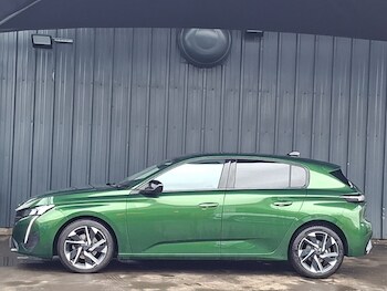 Used Peugeot 308 2023 for sale - 77922018: Photo