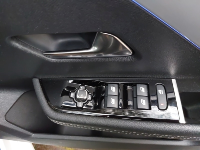 Used Vauxhall Astra 2024 for sale - 77062598: Photo 11