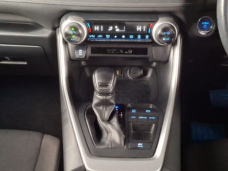 Used Toyota RAV4 2019 for sale - 77816390: Photo 10