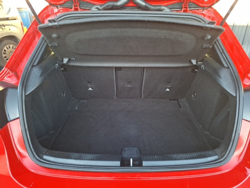 Used Mercedes-Benz A-Class 2019 for sale - 77610781: Photo 8