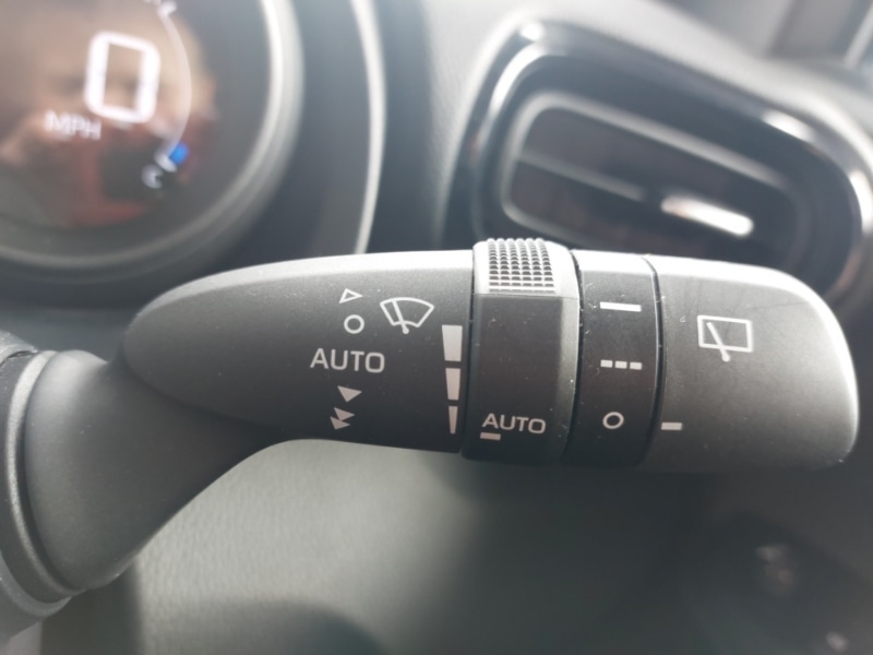 Used Toyota Yaris Cross 2022 for sale - 76498122: Photo 18