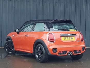 Used MINI Cooper 2019 for sale - 76543178: Photo