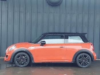 Used MINI Cooper 2019 for sale - 76543178: Photo