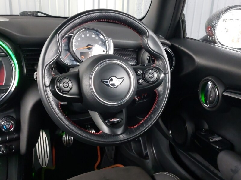 Used MINI Cooper 2019 for sale - 76543178: Photo 7