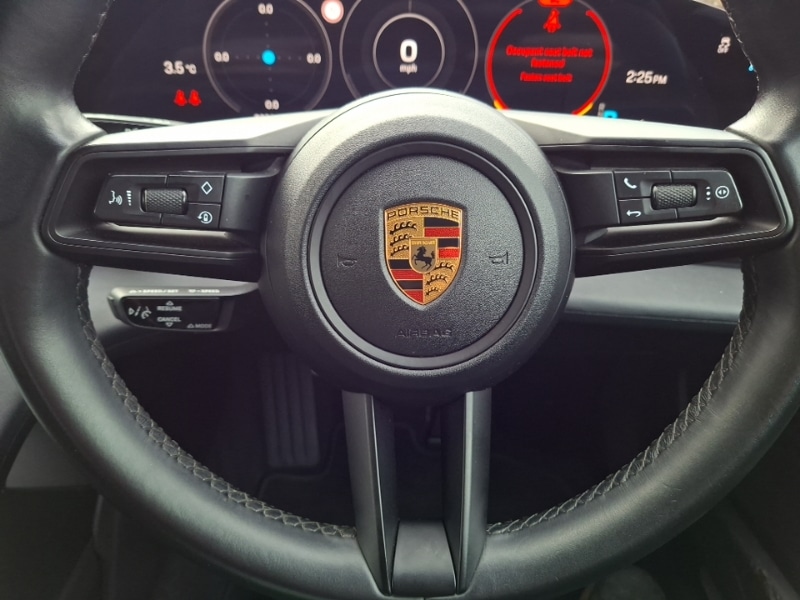 Used Porsche Taycan 2020 for sale - 77980868: Photo 16