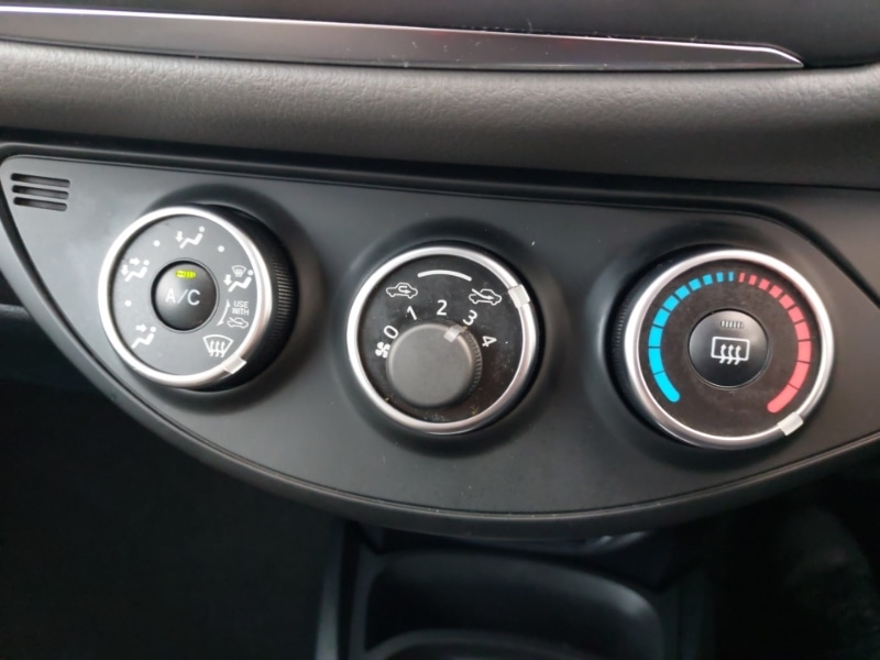 Used Toyota Yaris 2019 for sale - 76579016: Photo 19