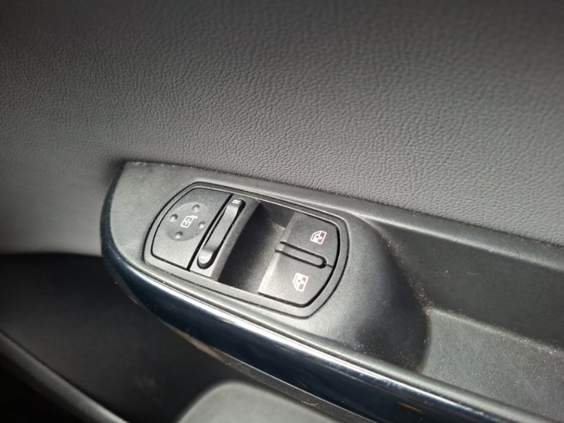 Used Vauxhall Corsa 2018 for sale - 78032851: Photo 10