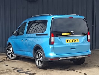 Used Ford Tourneo Connect 2023 for sale - 78695038: Photo
