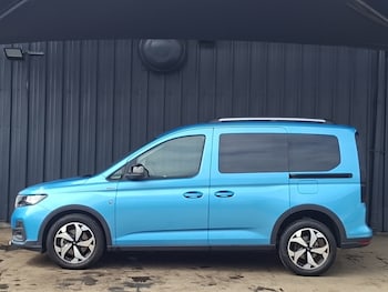 Used Ford Tourneo Connect 2023 for sale - 78695038: Photo