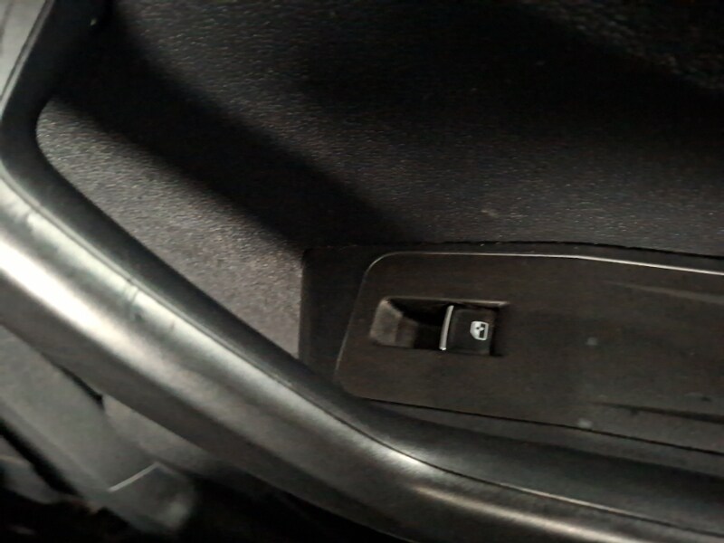 Used Volkswagen T-Roc 2018 for sale - 77299545: Photo 10