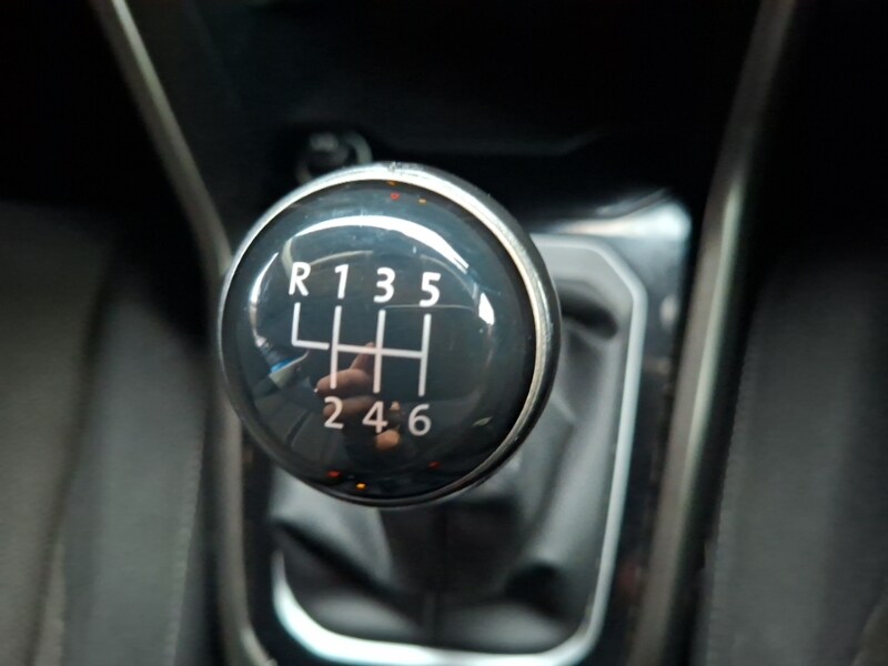 Used Volkswagen T-Roc 2018 for sale - 77299545: Photo 12